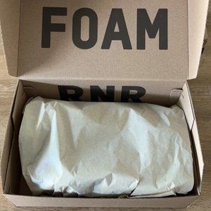 Yeezy foam beige